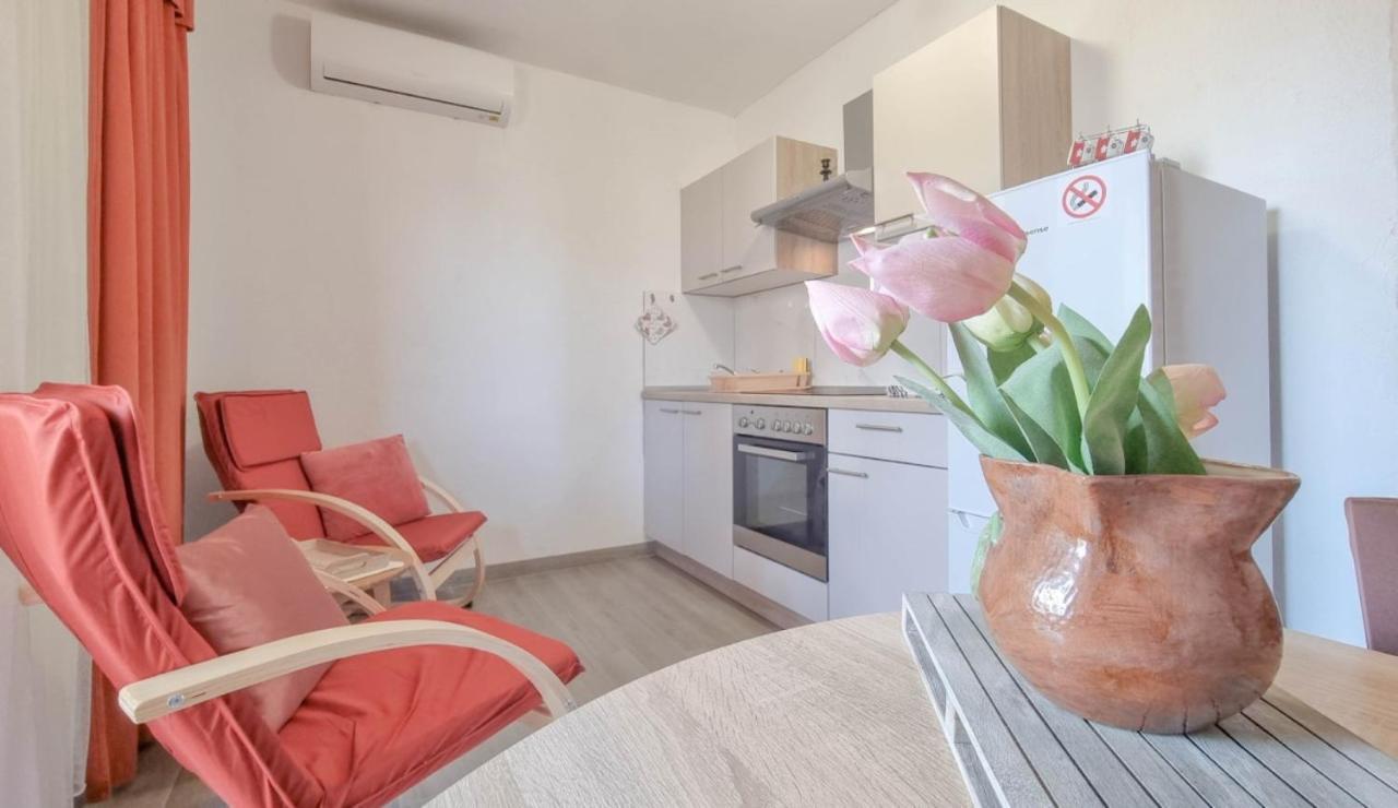 Apartmán Enio Novigrad Istria Exteriér fotografie